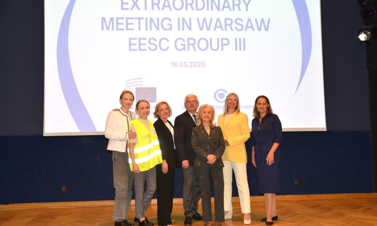   Rola społeczeństwa obywatelskiego w pediatrii  – EKES z wizytą w IPCZD