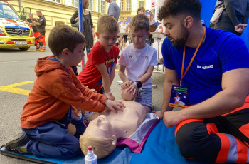Instytut „Pomnik – Centrum Zdrowia Dziecka” na Kosmicznym Dniu Dziecka w Kancelarii Premiera